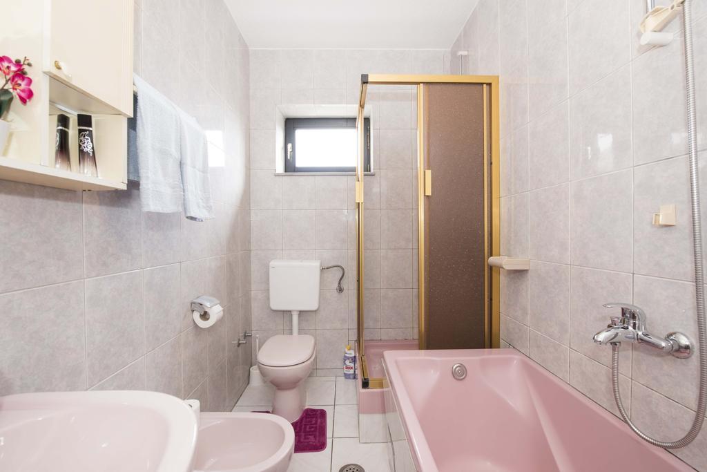 Apartment Kurbasa Kaštela Zewnętrze zdjęcie